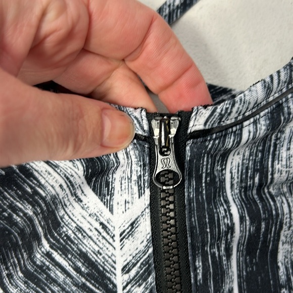 Lululemon Front Zip Sports Bra - Picture 2 of 8